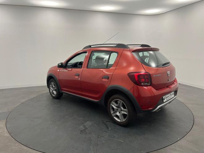 Dacia Sandero dCi 90 Stepway Rouge M�tallis� de 2018