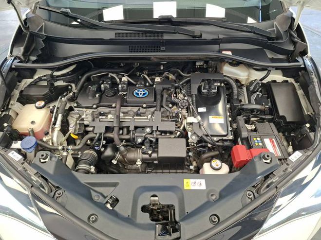 Toyota C HR Hybride 122h Dynamic blanc de 2020