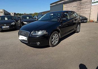  Voir d&eacute;tails -Audi A3 Sportback 1.6 102CH AMBIENTE &agrave; Wittelsheim (68)