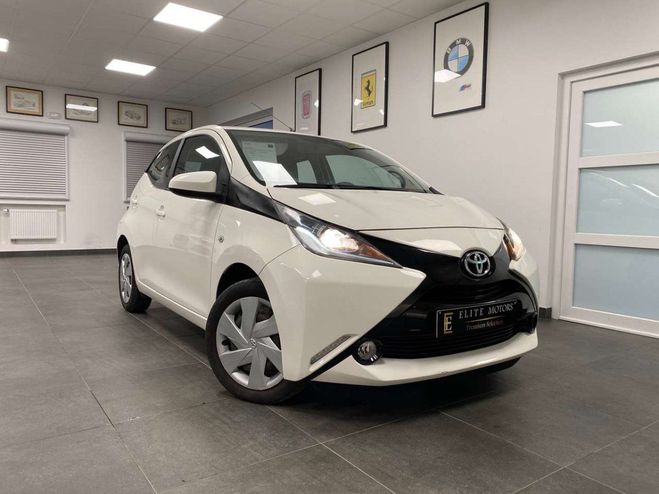 Toyota Aygo 1.0i VVT- 1erMAIN- FULL OPTION- AUTOMATI Blanc M�tallis� de 