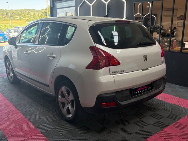 Peugeot 3008 Premium 110 ch 1.6 HDi SUIVI ~ REGULATEU Blanc de 2010