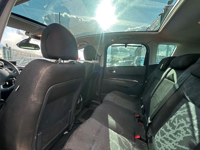 Peugeot 3008 1.6 HDI 110 PREMIUM BV6M PROPRE EMBRAYAG Gris de 2010