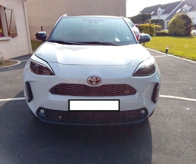 Toyota Yaris  cross sport gr  de 2023