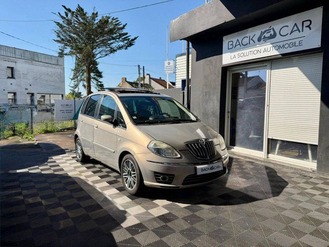 Lancia Musa 1.3 Multijet 16v 90 ch Platino DFS Beige de 2009