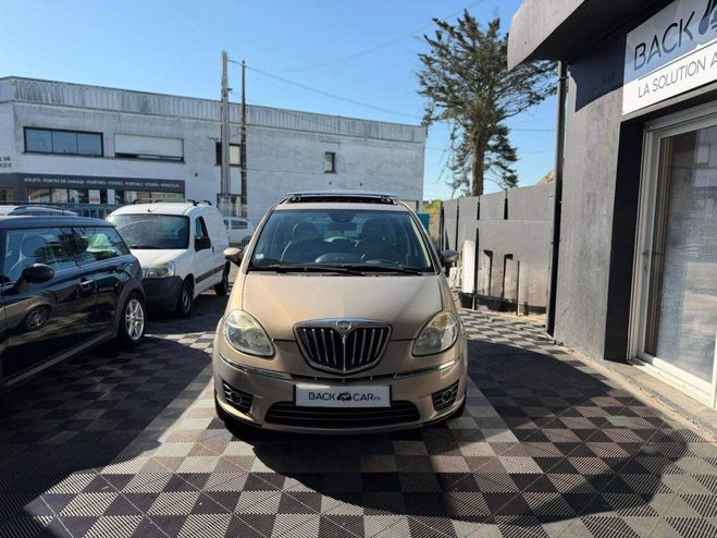 Lancia Musa 1.3 Multijet 16v 90 ch Platino DFS Beige de 2009