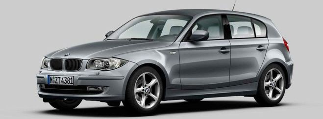 BMW Serie 1 130i 3.0 l6 258ch boite mecanique 1ere m Gris de 2010