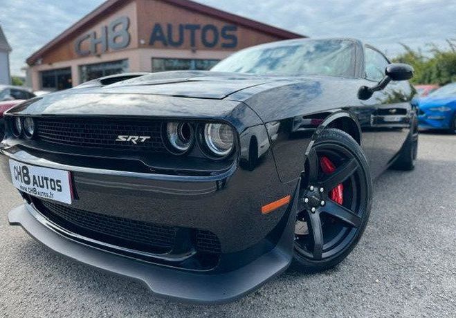 Dodge Challenger hellcat srt 717ch din noir 1ere main sys Noir de 2017