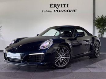  Voir d&eacute;tails -Porsche 911 Cabriolet 3.0 370ch PDK &agrave; Anglet (64)
