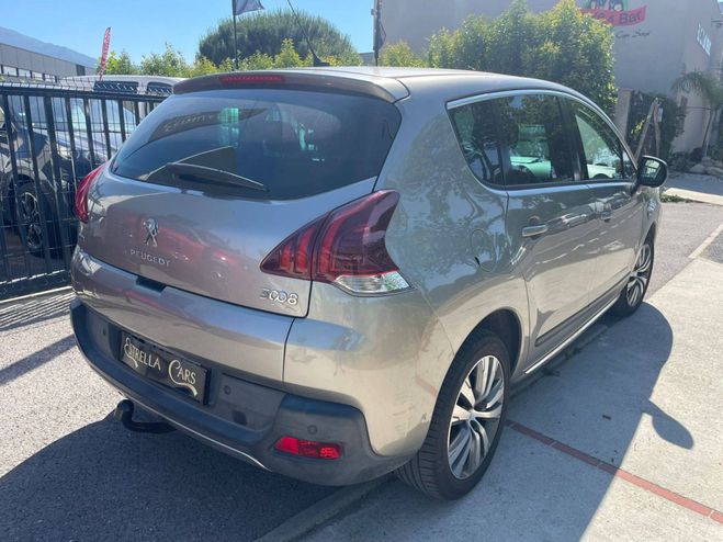 Peugeot 3008 1.6 BlueHDi 120ch Style II S&S GRIS de 2016