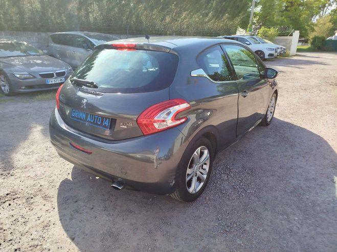 Peugeot 208 1.6 hdi 90cv Allure Gris de 2013