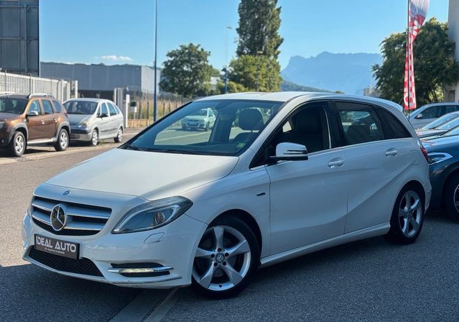 Mercedes Classe B 180 CDi 1.8 Sport 109ch 1�re Main Blanc de 2012