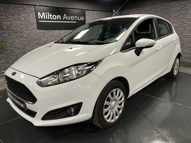 Ford Fiesta 1.5 TDCi - 75 Edition Blanc de 2017