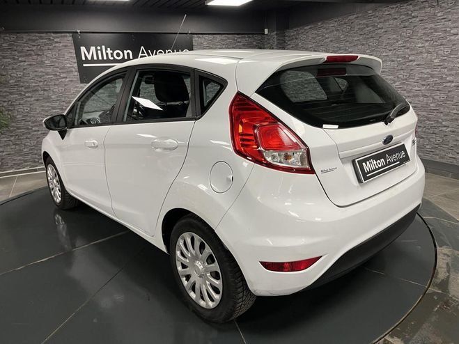 Ford Fiesta 1.5 TDCi - 75 Edition Blanc de 2017