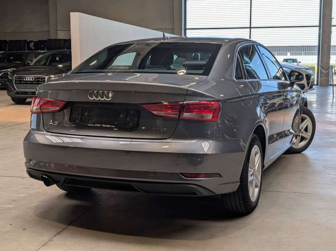 Audi A3 1.0TFSI Sedan Design Gris M�tallis� de 