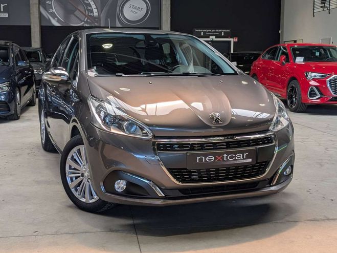Peugeot 208 1.2i Allure Gris M�tallis� de 