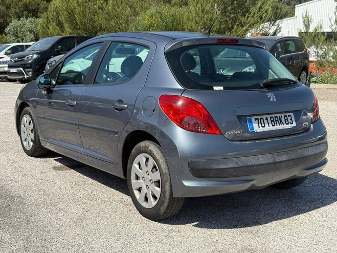 Peugeot 207 1.6 HDI90 STYLE II 5P Gris de 