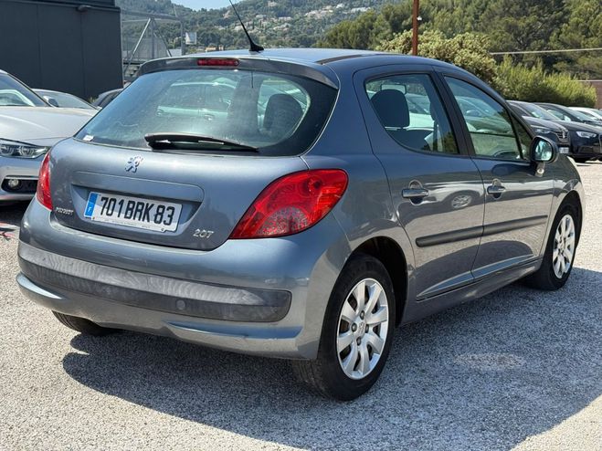 Peugeot 207 1.6 HDI90 STYLE II 5P Gris de 