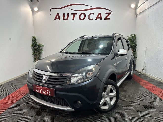 Dacia Sandero 1.5 dCi 90 Stepway *PREMIERE MAIN Gris Fonc� de 2012