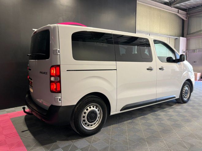 Toyota Proace VERSO RC23 Medium 2.0L 140 ch D-4D BVM6  Blanc de 2024