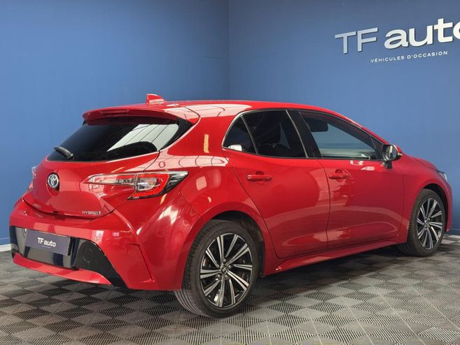 Toyota Corolla Hybride 122h - BV CVT 2022 2019 BERLINE  ROUGE CLAIR de 2022