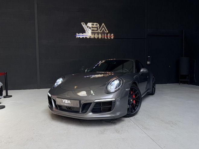 Porsche 911 (7) Carrera 4 GTS Coup� 450ch PDK Gris Clair de 2017