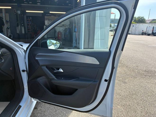 Peugeot 308 1.5 BLUEHDI 130CH S&S GT EAT8 BLANC OKENITE  de 2025