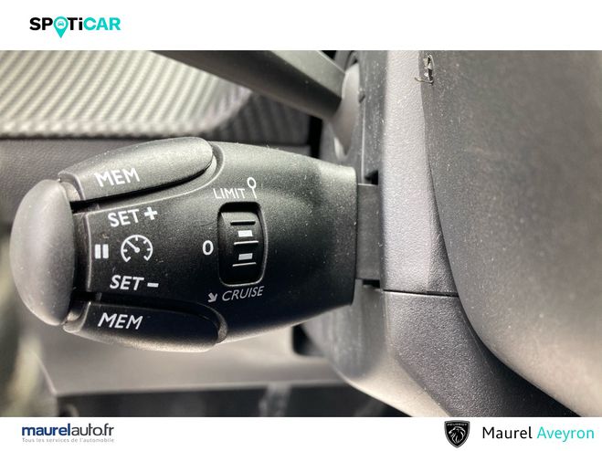 Peugeot 208 208 PureTech 100 S&S BVM6 Style 5p White de 2023