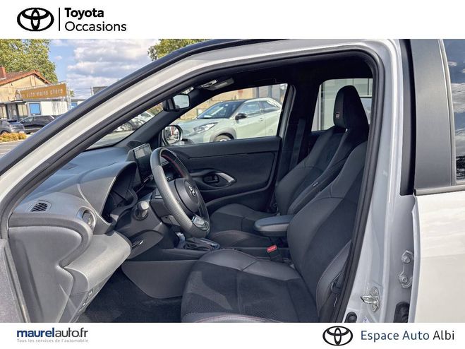Toyota Yaris Yaris Cross Hybride 116h 2WD GR SPORT 5p Grey de 2023