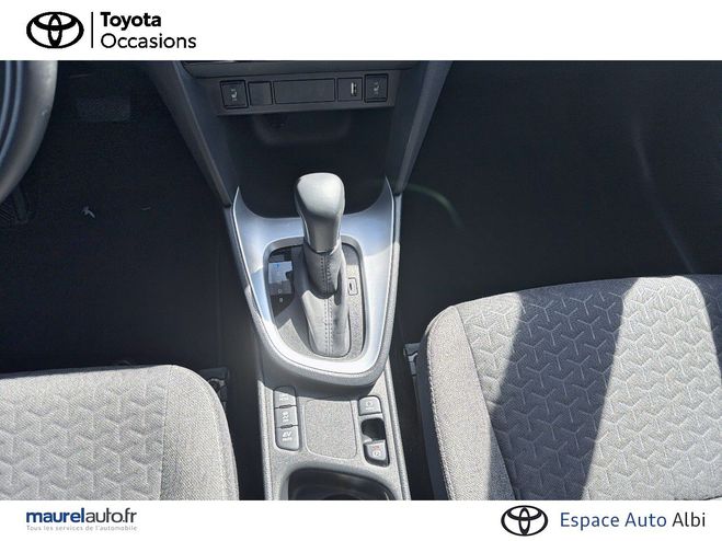 Toyota Yaris Yaris Cross Hybride 116h 2WD Design 5p Grey de 2024