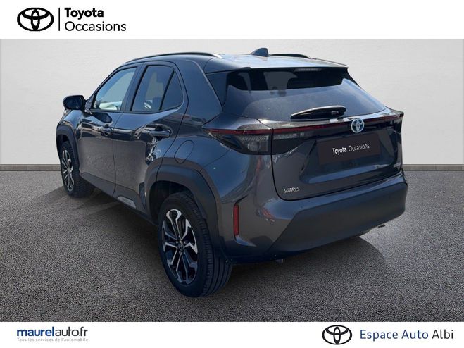 Toyota Yaris Yaris Cross Hybride 116h 2WD Design 5p Grey de 2024