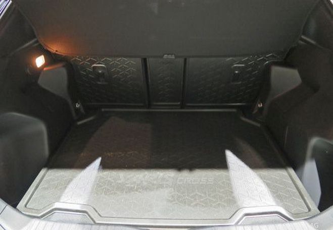 Toyota Yaris Yaris Cross Hybride 116h 2WD Design 5p Brown de 2023