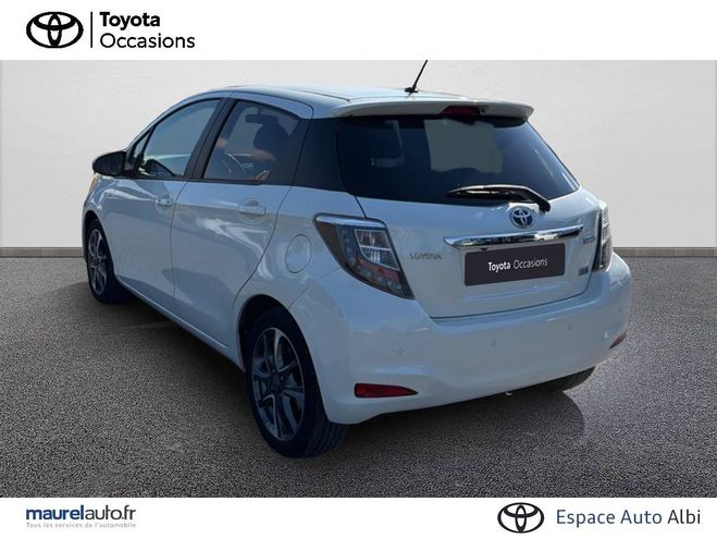 Toyota Yaris Yaris 100h Graphic 5p White de 2014
