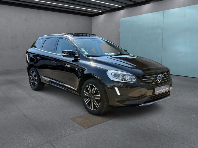 Volvo XC60 D3 150CH SIGNATURE EDITION GEARTRONIC NOIR de 2017