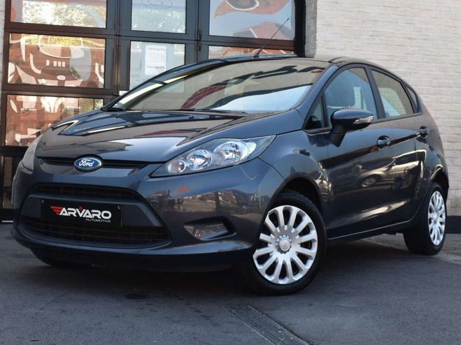 Ford Fiesta 1.25i Titanium Topstaat Airco 1e Eig Gar Gris M�tallis� de 