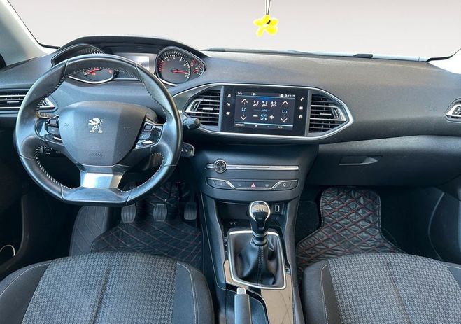 Peugeot 308 1.2 essence 110 style start-stop Autre de 2020