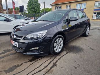  Voir d&eacute;tails -Opel Astra 1.4I &agrave; Saint-Ghislain (73)