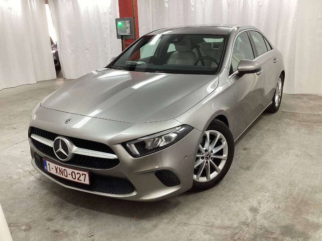 Mercedes Classe A 180 d Sedan Luxury 7GTRONIC Gris M�tallis� de 
