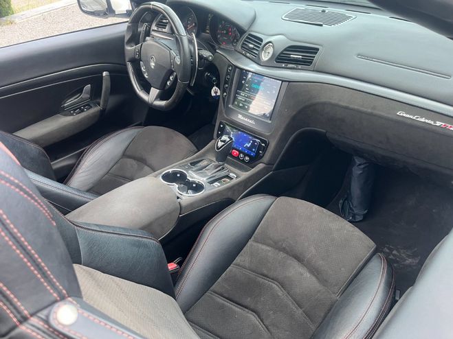 Maserati Grancabrio 4.7S V8 460cv boite ZF MC Stradale blanc de 2016