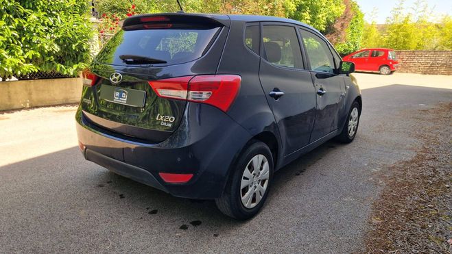Hyundai Ix20 1.4 CRDI 90ch / Entretien � jour / 14500 NOIR de 2011