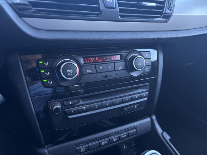 BMW X1 (E84) SDRIVE18DA 143 CH LOUNGE BLANC de 2013