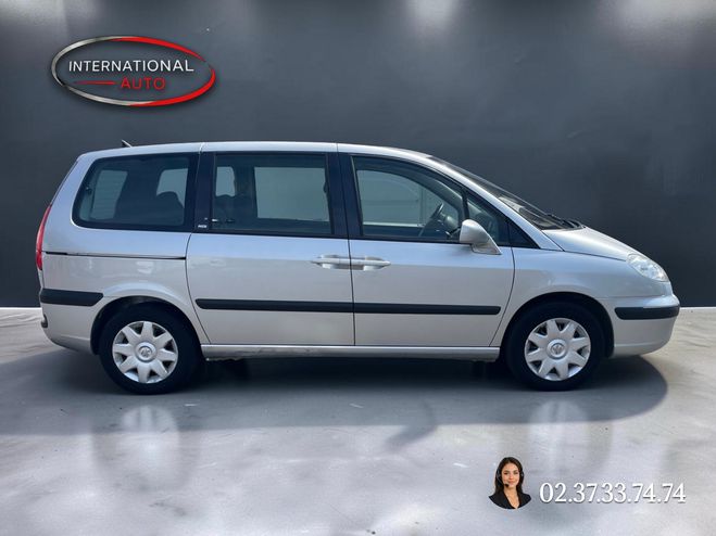 Peugeot 807 2.0 HDI136 NAVTEQ FAP GRIS CLAIR  de 2007
