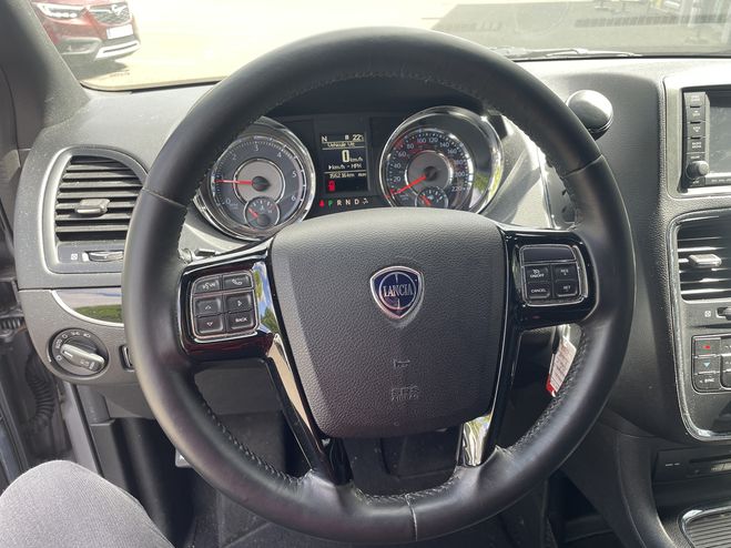 Lancia Voyager 2.8 MULTIJET S BY STADE FRANCAIS PARIS GRIS ARGENT  de 2015