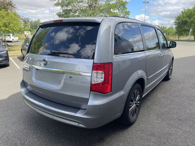 Lancia Voyager 2.8 MULTIJET S BY STADE FRANCAIS PARIS GRIS ARGENT  de 2015