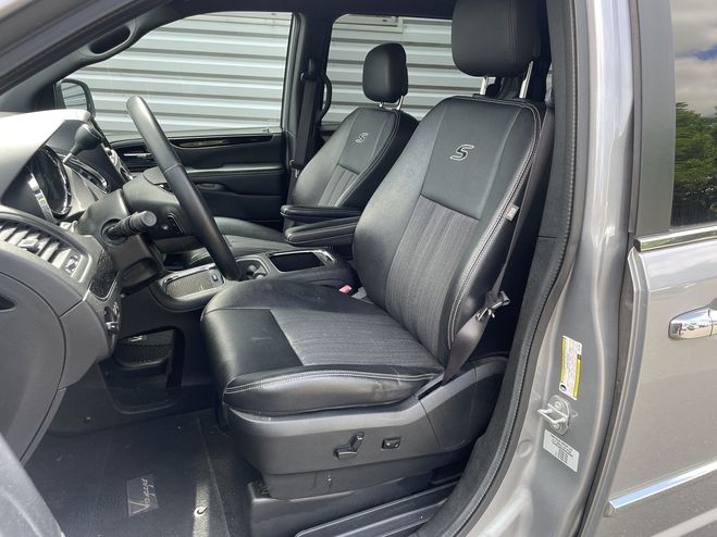 Lancia Voyager 2.8 MULTIJET S BY STADE FRANCAIS PARIS GRIS ARGENT  de 2015
