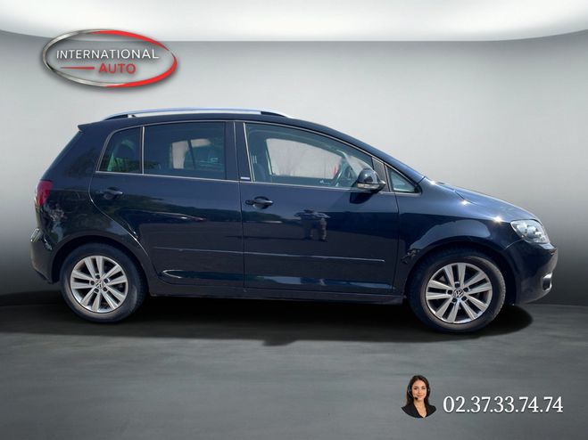 Volkswagen Golf Plus 1.6 TDI 105CH BLUEMOTION TECHNOLOGY FAP  BLEU FONCE  de 2011