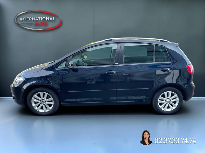 Volkswagen Golf Plus 1.6 TDI 105CH BLUEMOTION TECHNOLOGY FAP  BLEU FONCE  de 2011
