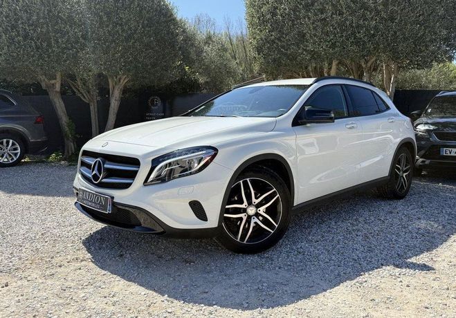 Mercedes Classe GLA Classe 200 d BM X156 Sensation PHASE 1 Blanc de 2016