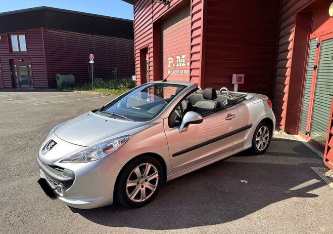 Peugeot 207 CC 1.6 hdi 110cv climatisation 2008 1450 Gris de 2008