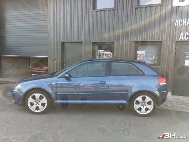 Audi A3 1.9 TDI 105CV BVM5 AMBITION CLIM AUTO Bleu de 2005