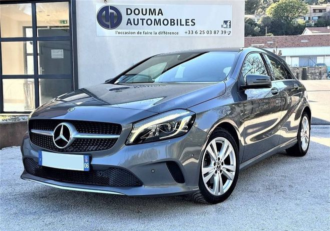 Mercedes Classe A III (W176) 180 Sensation 7G-DCT Gris de 2018
